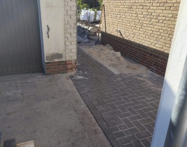 Pflasterung, Terrassenanschluss