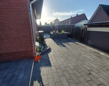 Rückbau eines Gartens und Neugestaltung